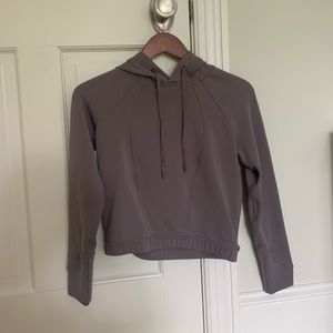 Lululemon pullover size 2